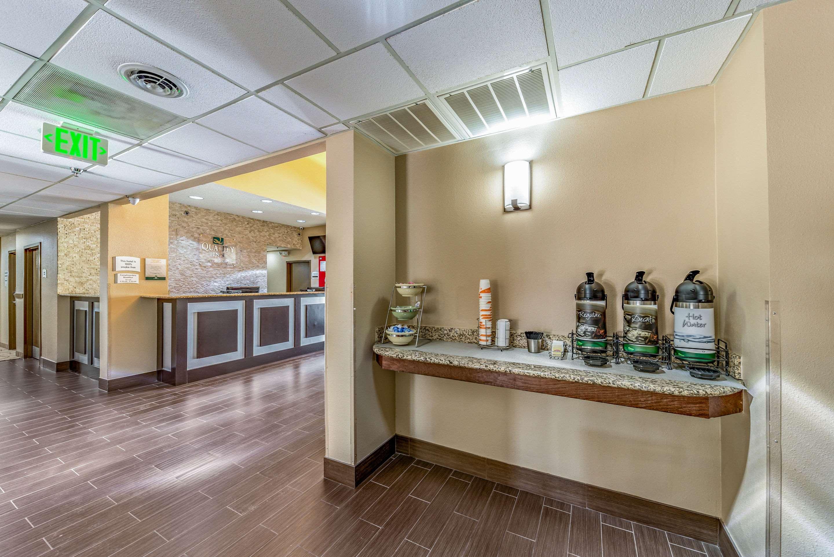 Quality Inn West Plano - Dallas Екстер'єр фото