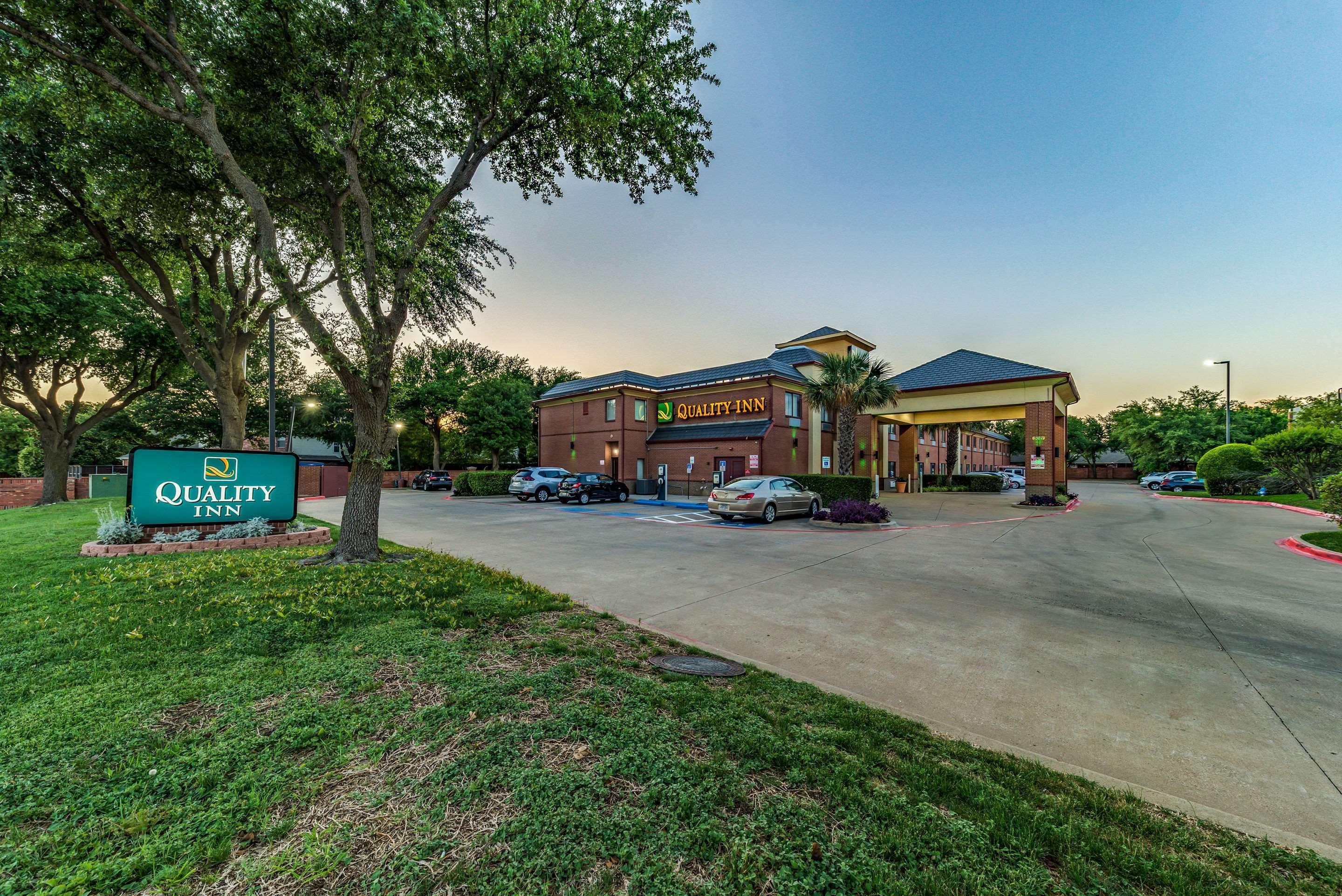 Quality Inn West Plano - Dallas Екстер'єр фото