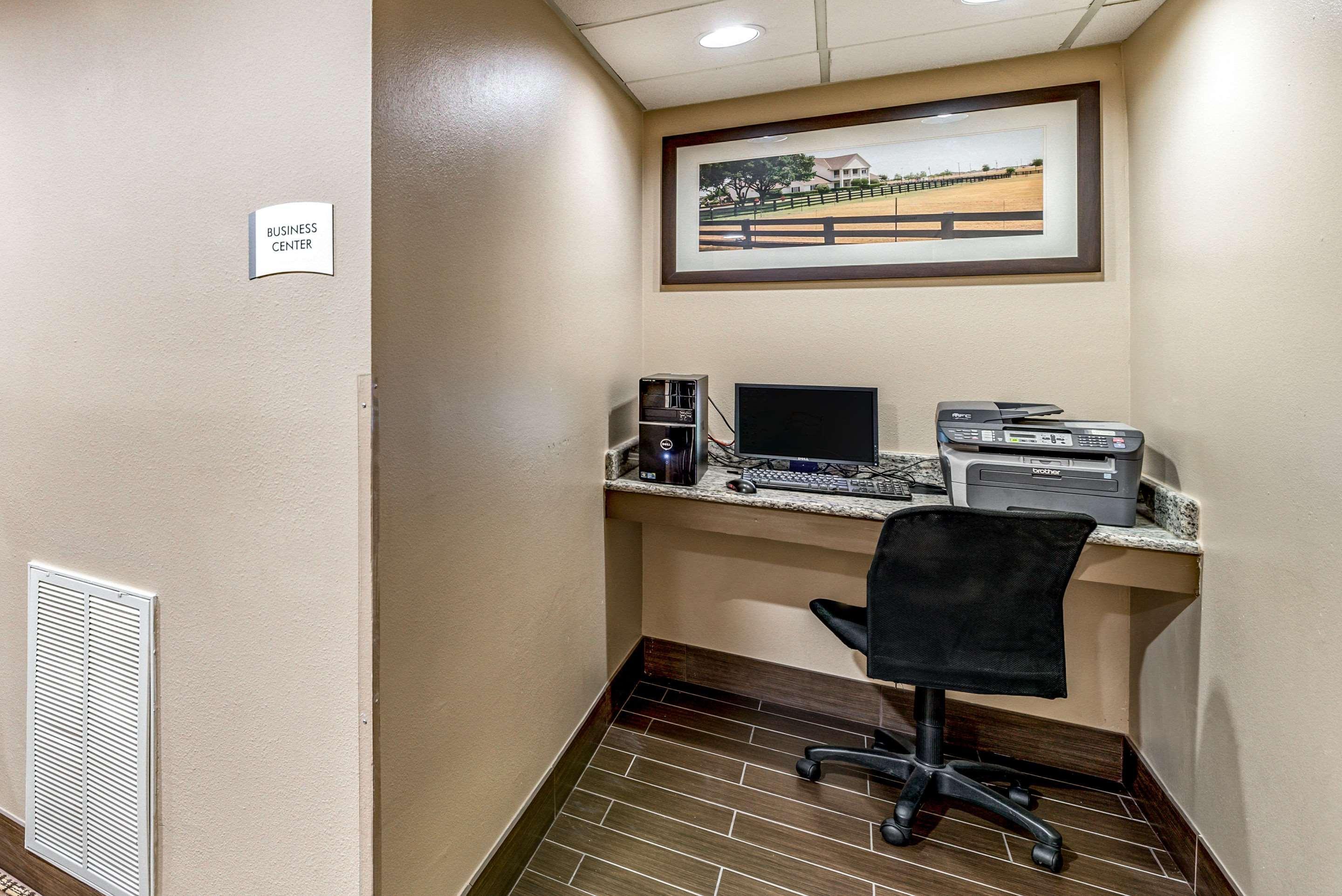 Quality Inn West Plano - Dallas Екстер'єр фото