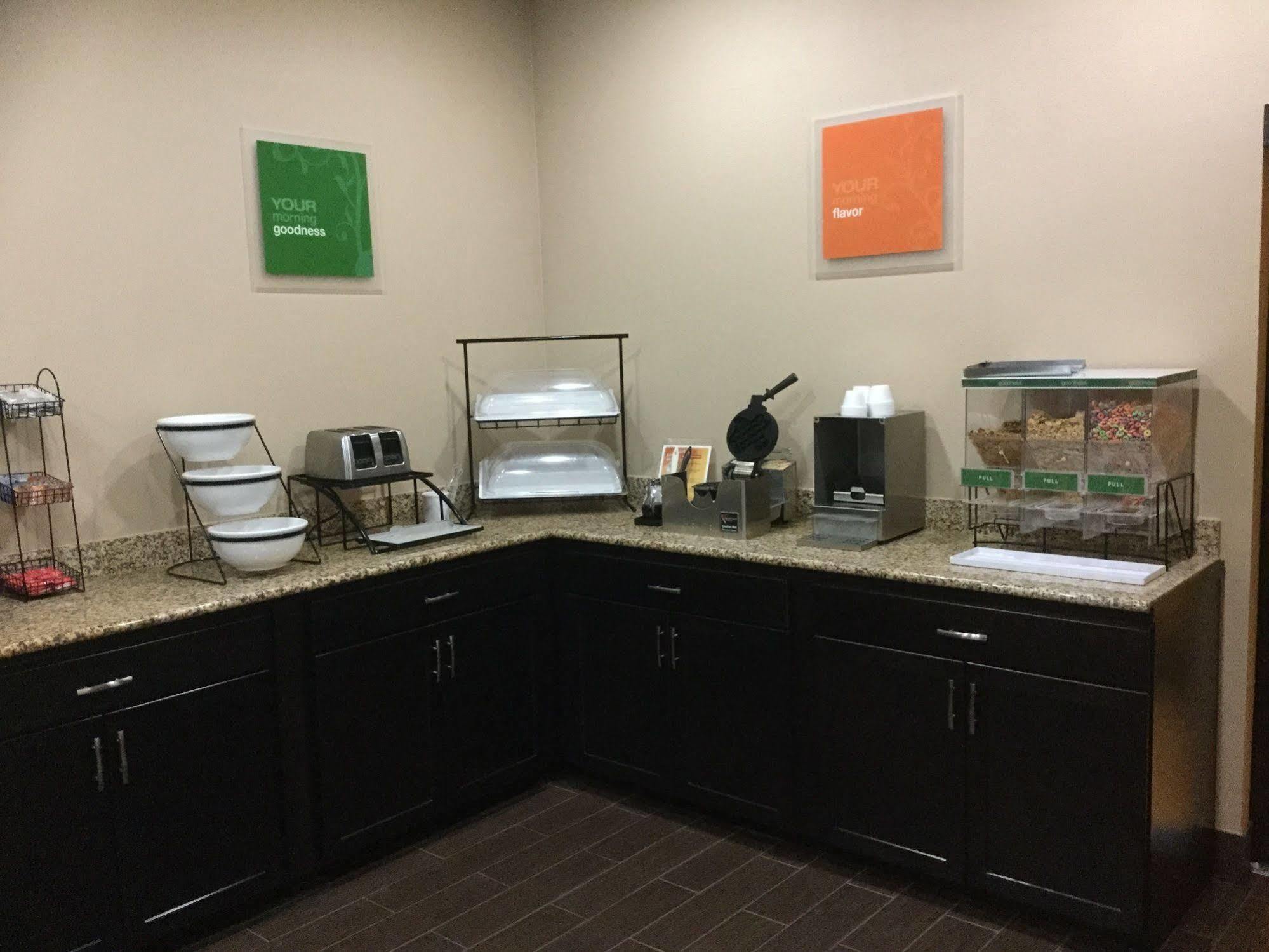 Quality Inn West Plano - Dallas Екстер'єр фото