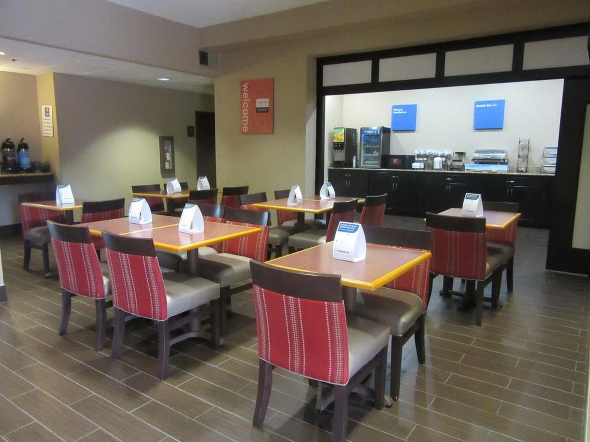Quality Inn West Plano - Dallas Екстер'єр фото
